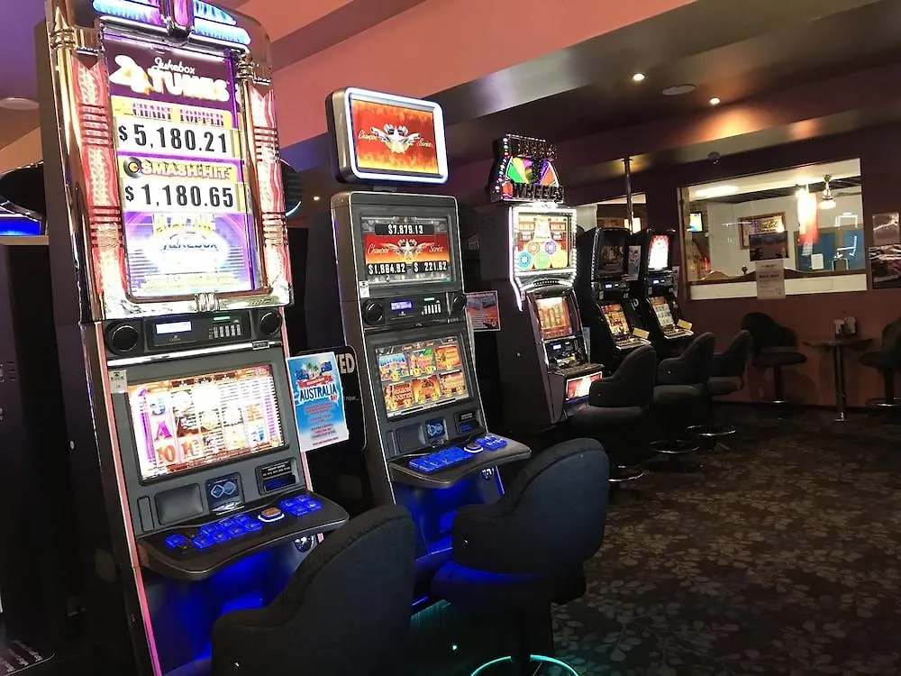 The Shamrock Hotel Toowoomba 3*,